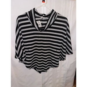 Cato girls large 12/14 cowl neck poncho top NWTi